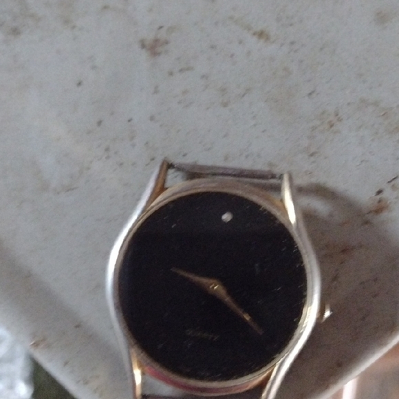 Remex Classic Black and Gold Watch - Picture 1 of 2